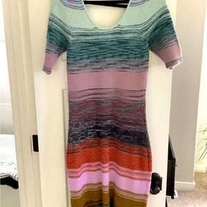 Knit short sleeve dress